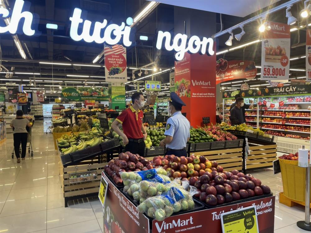 Quản lý thị trường khẩn trương công tác kiểm soát, chống đầu cơ, găm hàng tại Hà Nội